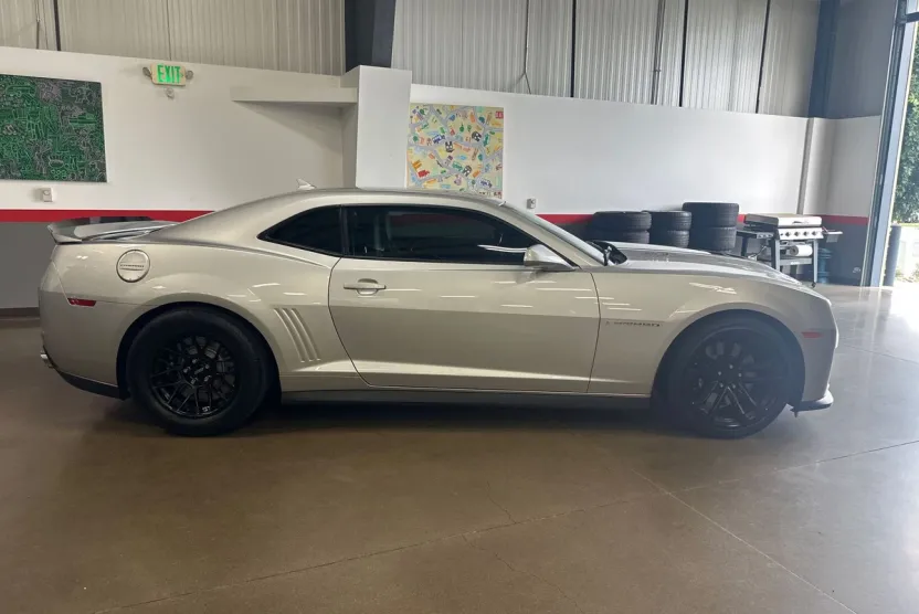 2013 Chevrolet Camaro ZL1 photo 1