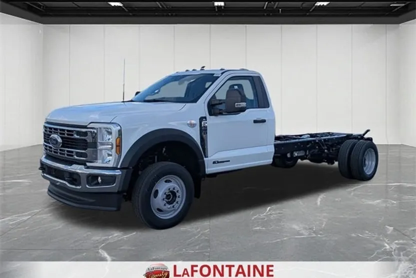 2026 Ford F-550 photo 1