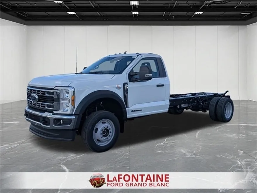 2026 Ford F-550 photo 1