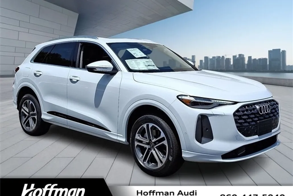 2025 Audi Q5 2.0T Premium Plus photo 1