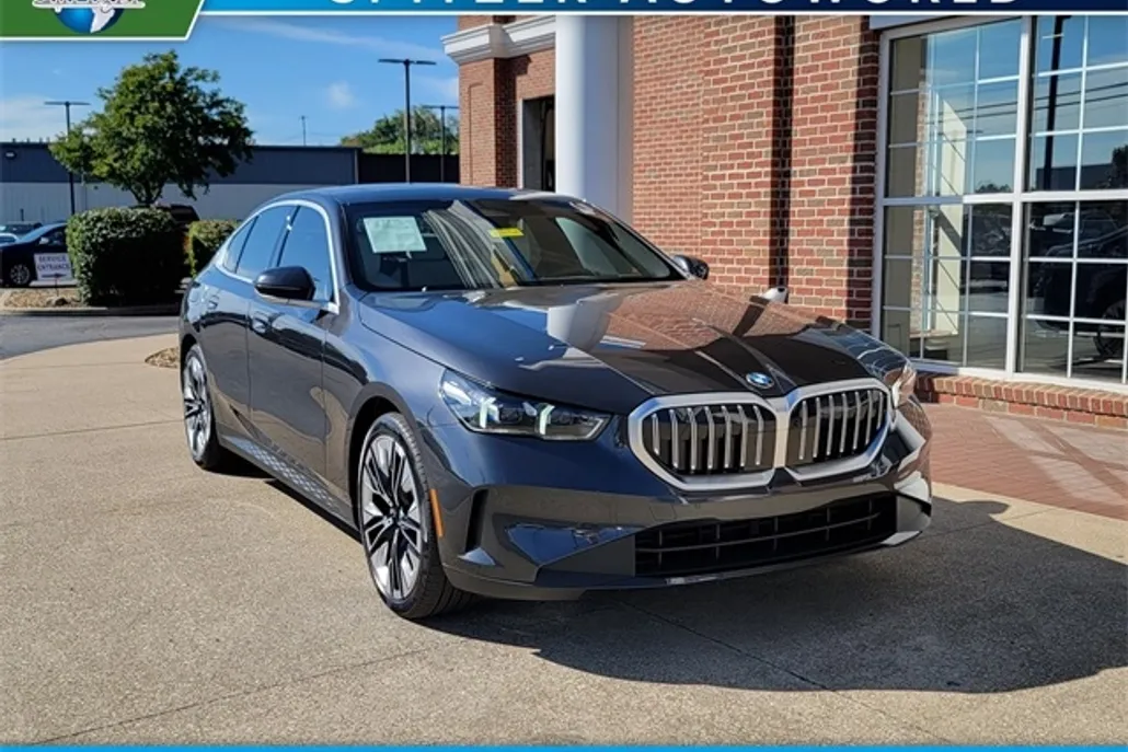 2024 Bmw 530i photo 1