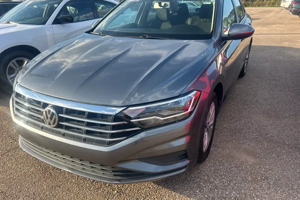 2019 Volkswagen Jetta 1.4T photo 1