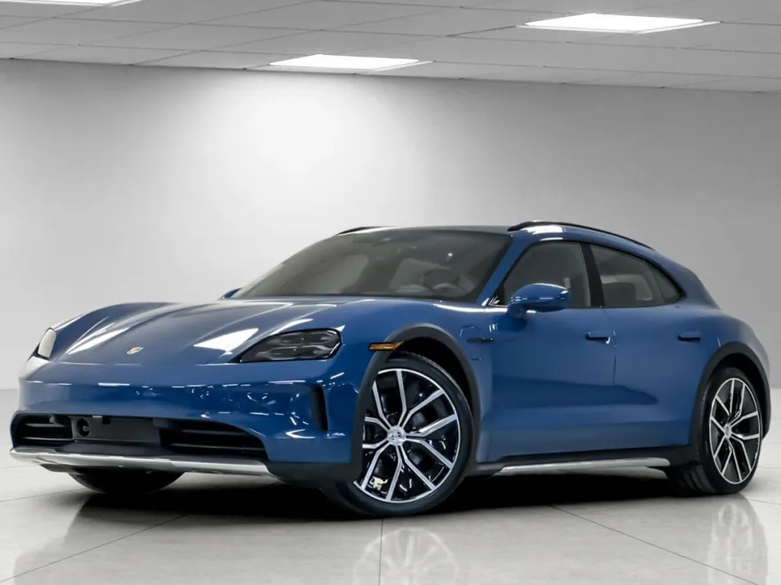 2025 Porsche Taycan 4S Cross Turismo photo 1