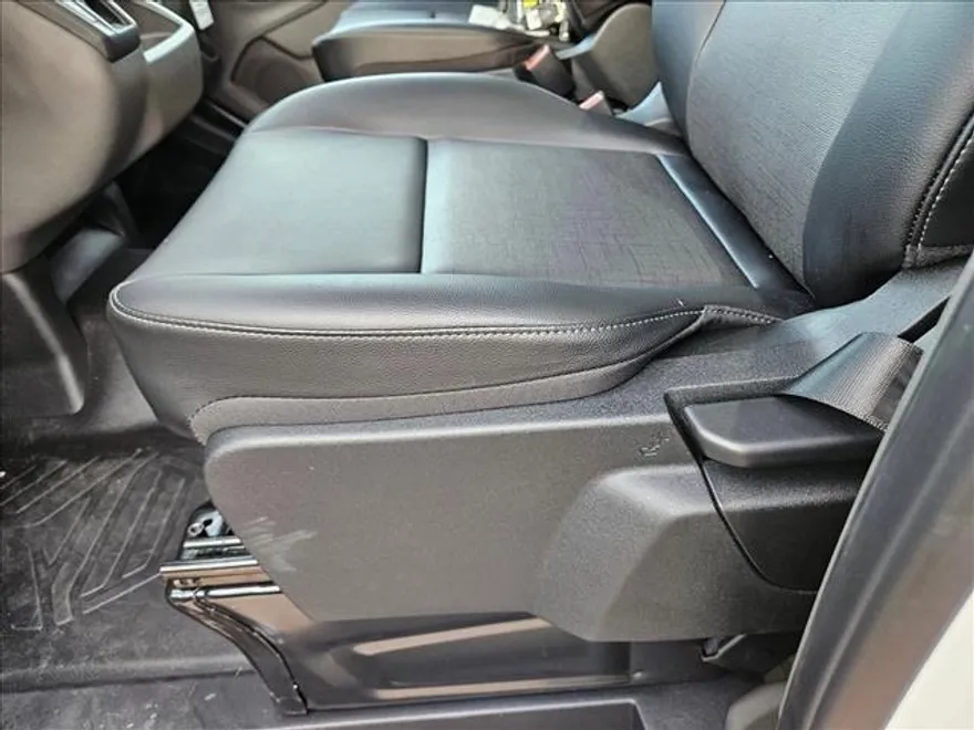 2025 Ford Transit photo 1