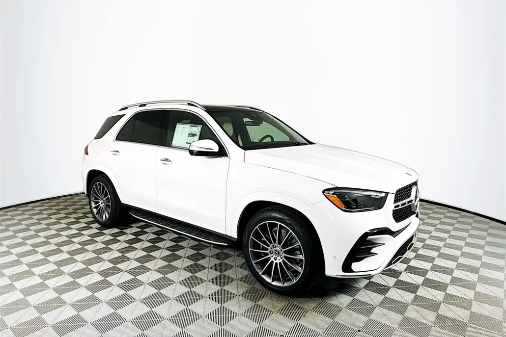 2025 Mercedes Benz GLE 350 4MATIC photo 1