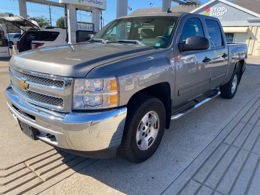 2013 Chevrolet Silverado 1500 LT photo 1