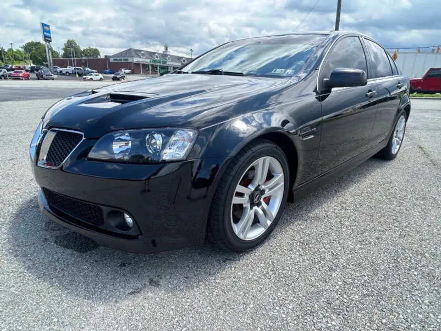 2008 Pontiac G8 Base photo 1