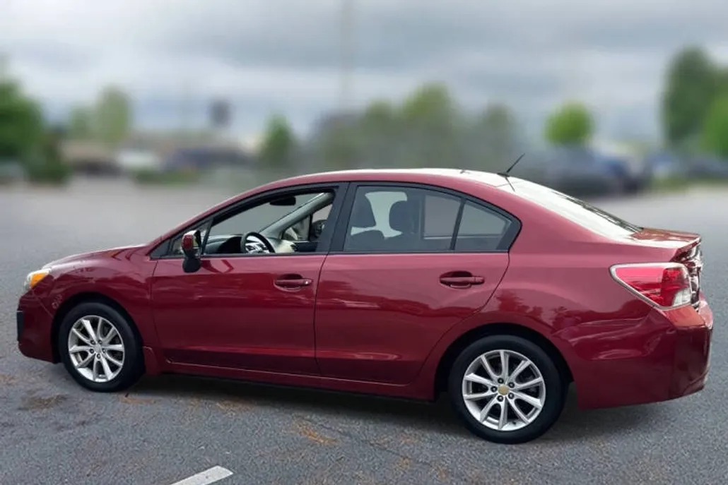 2014 Subaru Impreza 2.0i Premium photo 1