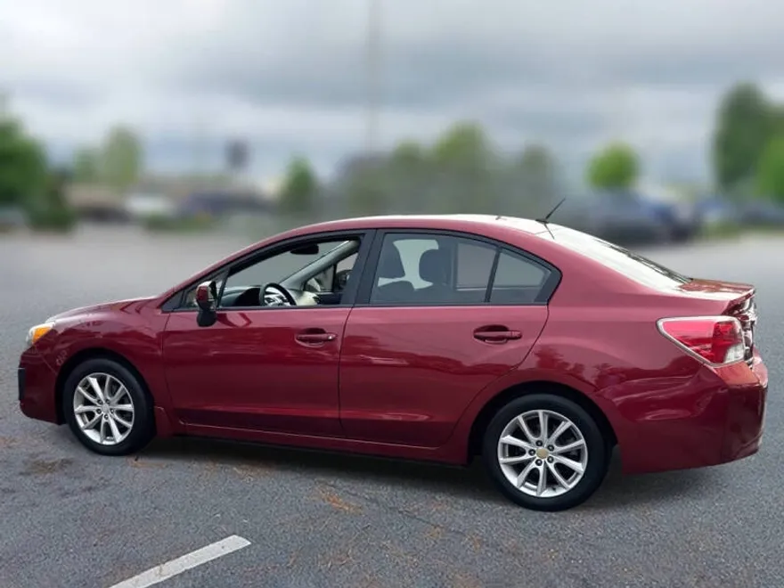 2014 Subaru Impreza 2.0i Premium photo 1
