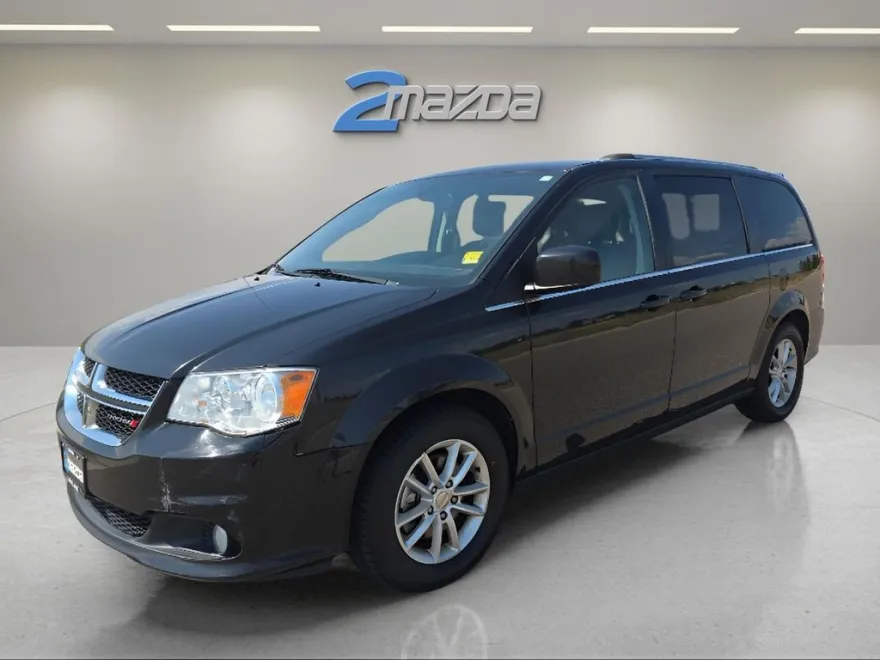 2020 Dodge Grand Caravan SXT photo 1