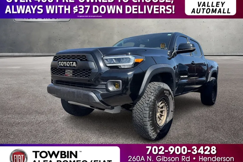 2023 Toyota Tacoma TRD Off-Road photo 1
