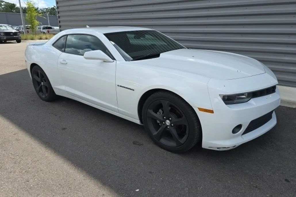 2014 Chevrolet Camaro 1LT photo 1