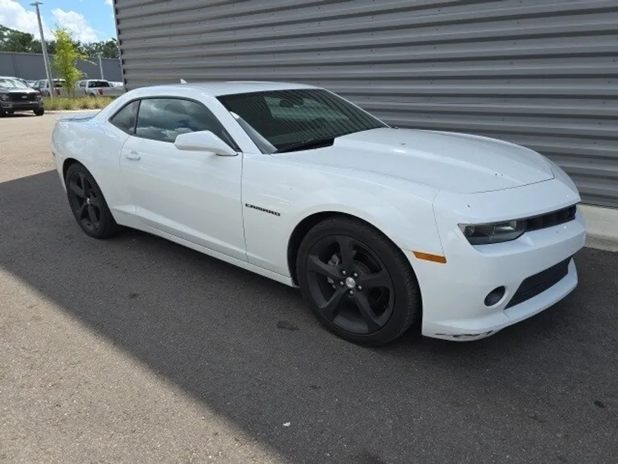 2014 Chevrolet Camaro 1LT photo 1