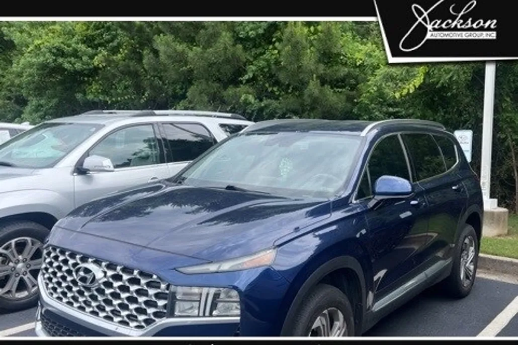2022 Hyundai Santa Fe SEL photo 1