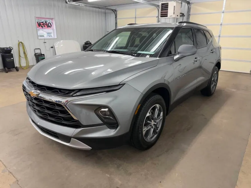 2023 Chevrolet Blazer 2LT photo 1