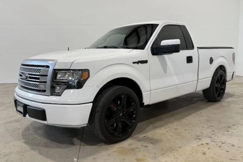2013 Ford F-150 XL photo 1
