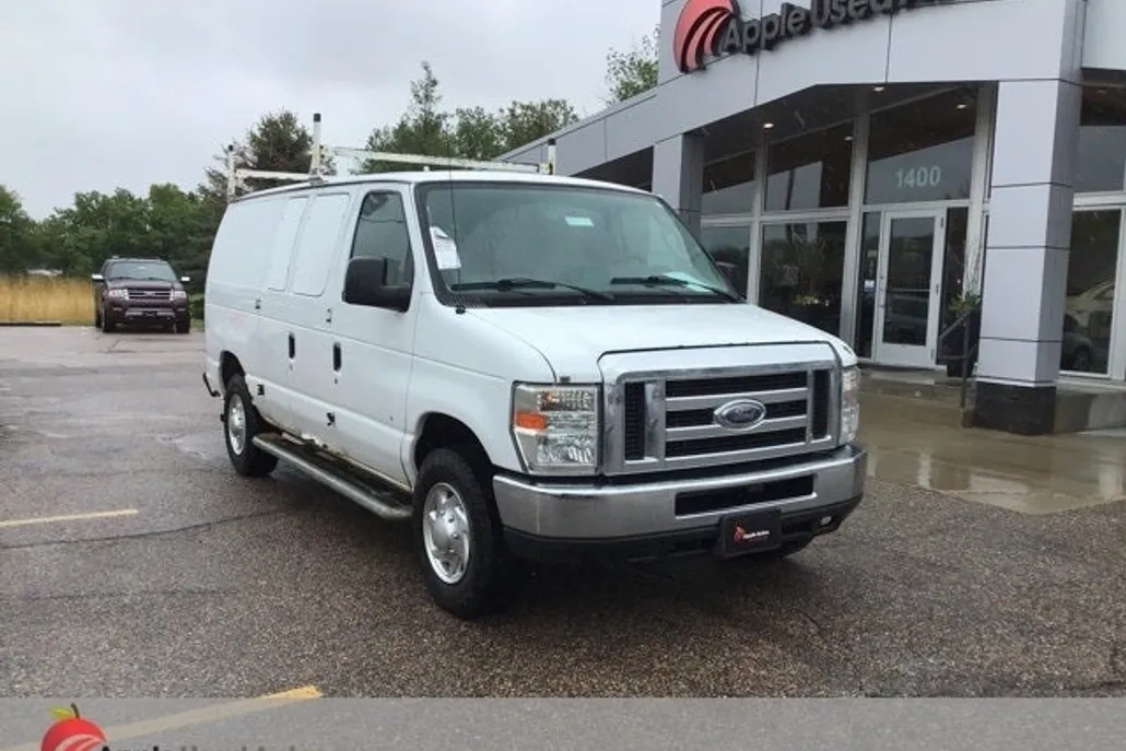 2013 Ford E-250 photo 1