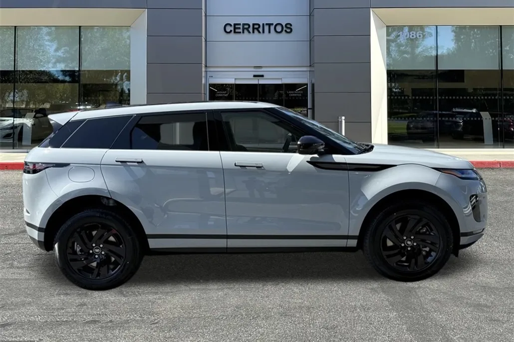 2026 Land Rover Range Rover Evoque S photo 1