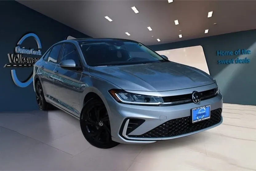 2025 Volkswagen Jetta 1.5T SE photo 1