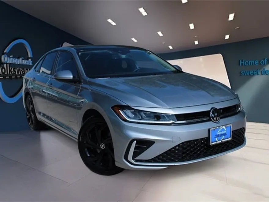 2025 Volkswagen Jetta 1.5T SE photo 1