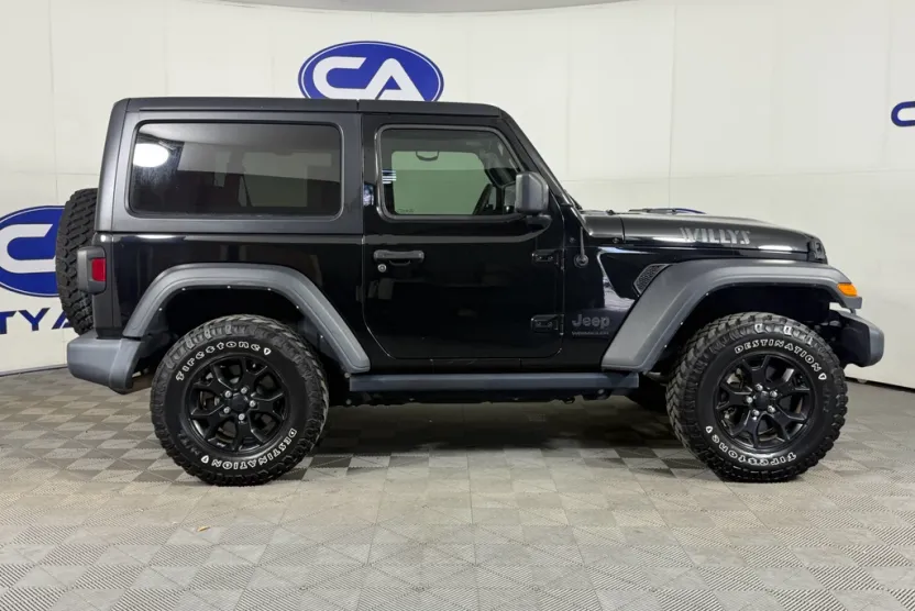 2021 Jeep Wrangler Willys Sport photo 1
