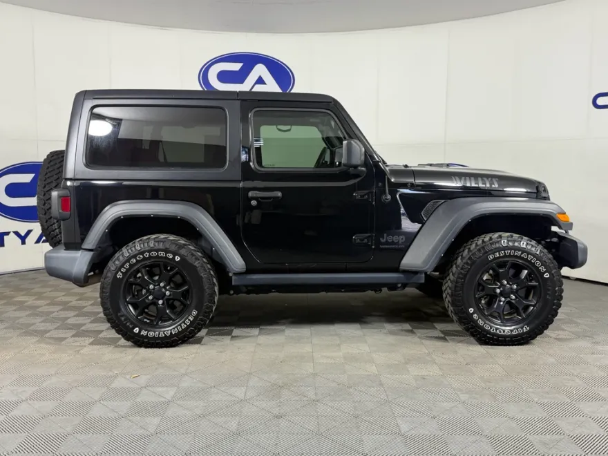 2021 Jeep Wrangler Willys Sport photo 1