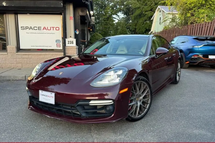 2018 Porsche Panamera Turbo photo 1