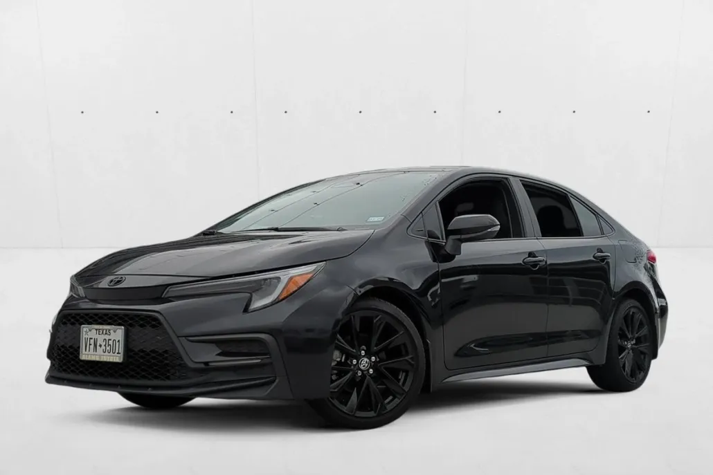 2024 Toyota Corolla SE photo 1