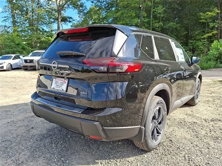 2026 Nissan Rogue SV photo 1