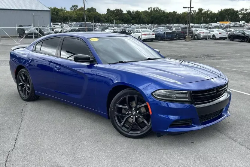 2021 Dodge Charger SXT photo 1