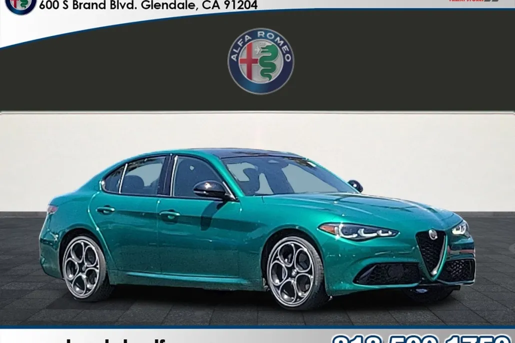 2025 Alfa Romeo Giulia SPRINT photo 1