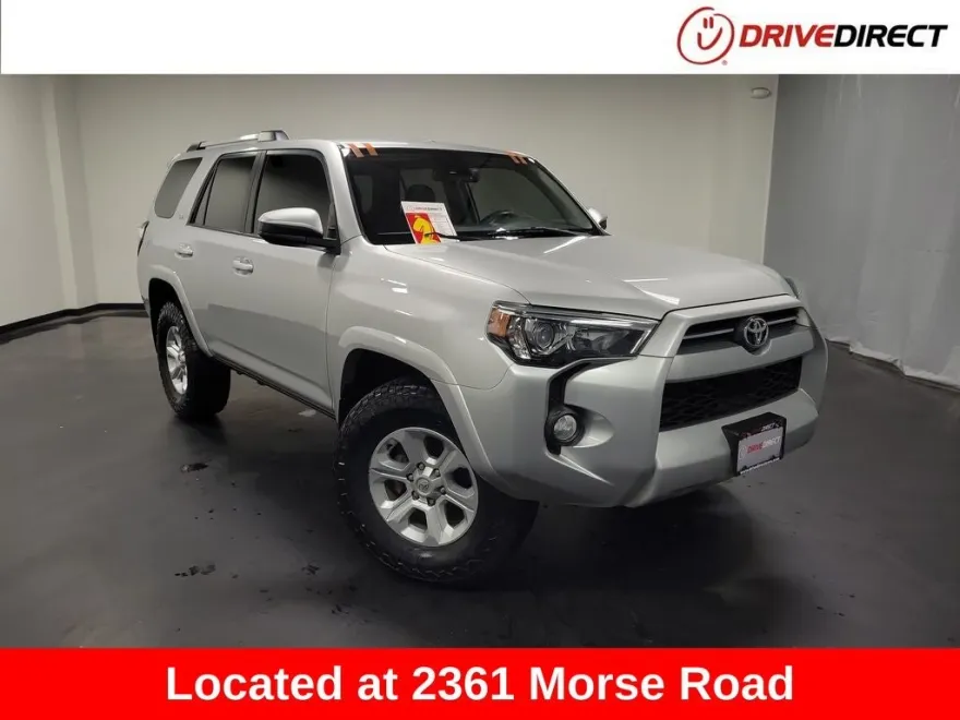 2020 Toyota 4Runner SR5 photo 1
