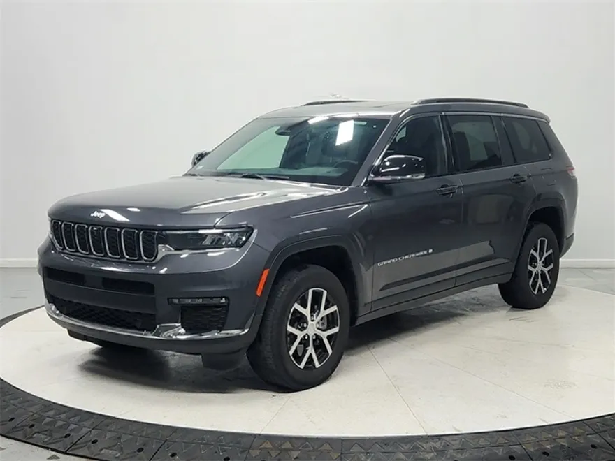 2024 Jeep Grand Cherokee Limited photo 1
