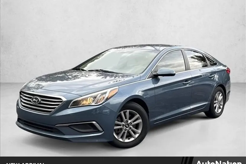 2016 Hyundai Sonata SE photo 1