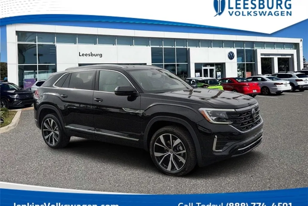 2025 Volkswagen Atlas Cross Sport SEL Premium R-Line photo 1
