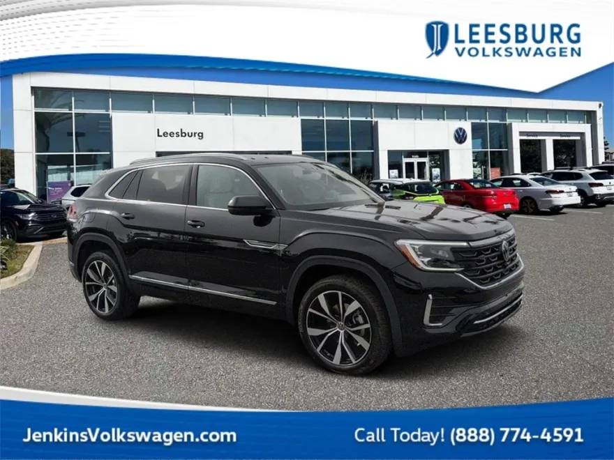 2025 Volkswagen Atlas Cross Sport SEL Premium R-Line photo 1