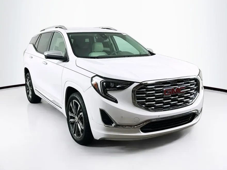 2020 Gmc Terrain Denali photo 1