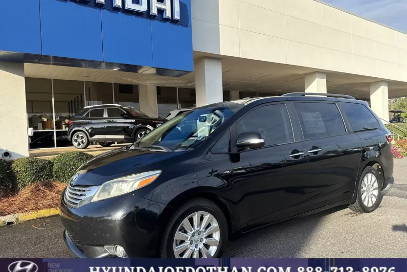 2016 Toyota Sienna photo 1