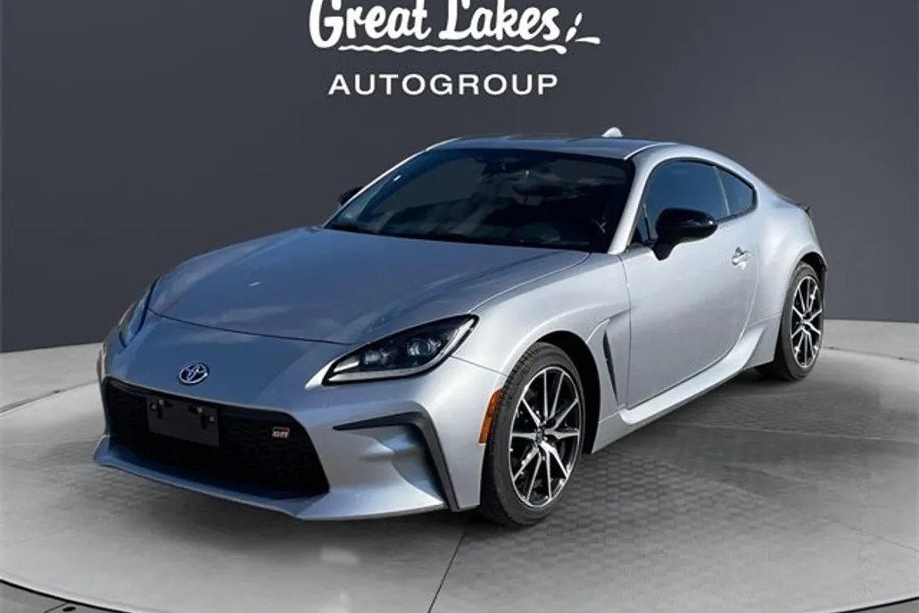 2023 Toyota GR86 Base photo 1