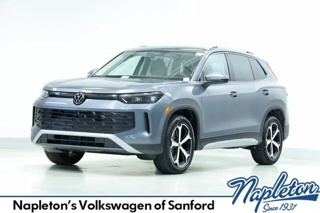 2025 Volkswagen Tiguan SE photo 1