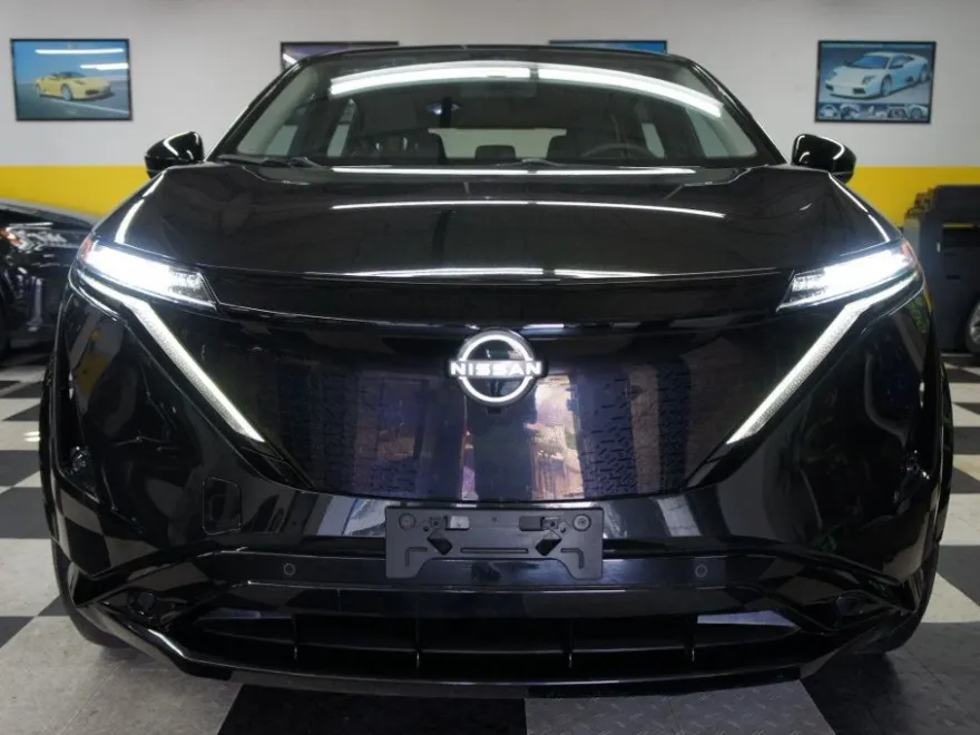 2023 Nissan ARIYA Venture photo 1