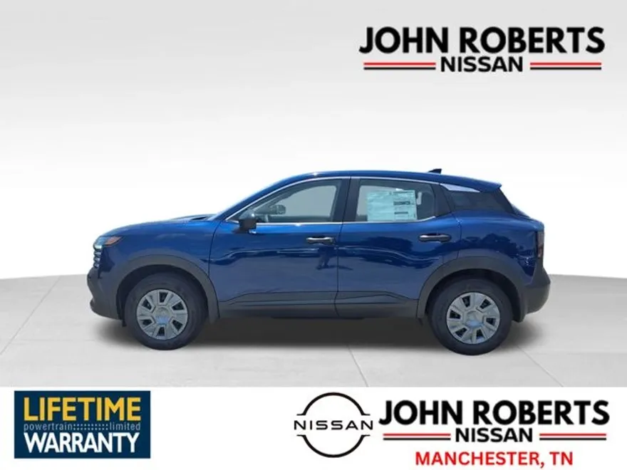 2025 Nissan Kicks S photo 1