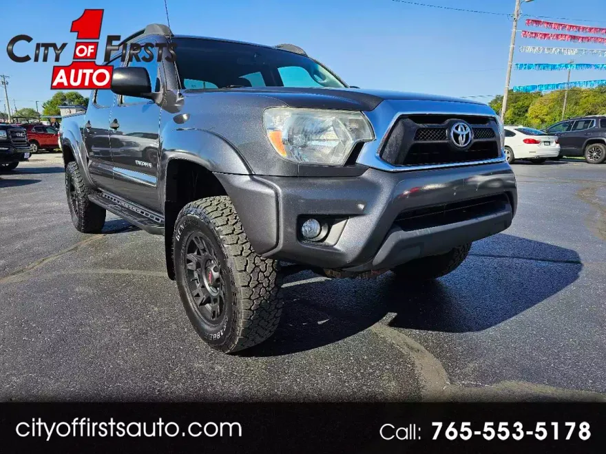 2013 Toyota Tacoma Double Cab V6 4x4 photo 1