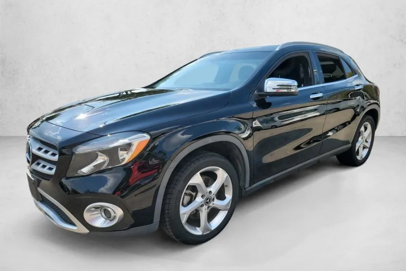 2019 Mercedes Benz GLA 250 4MATIC photo 1