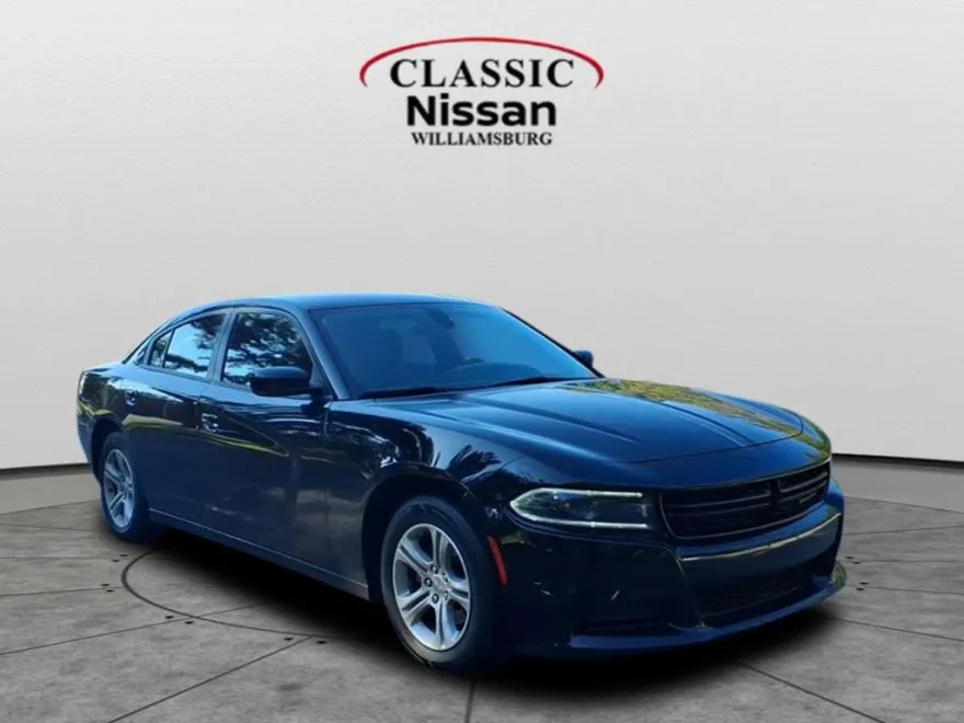 2022 Dodge Charger SXT photo 1