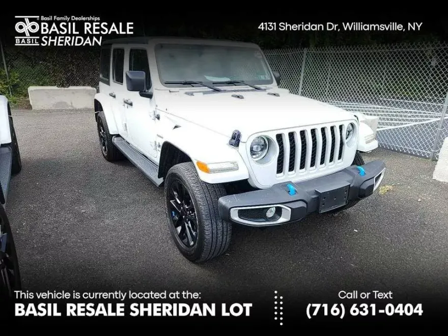 2023 Jeep Wrangler 4xe Sahara photo 1