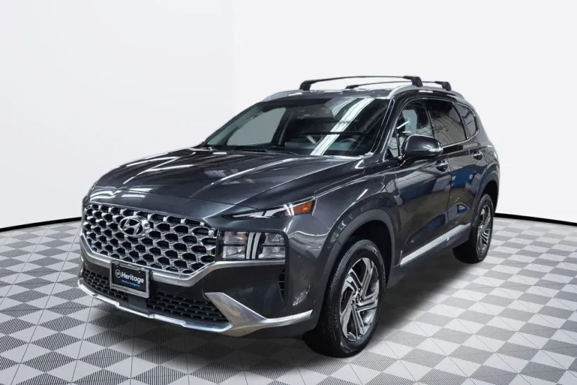2022 Hyundai Santa Fe SEL photo 1