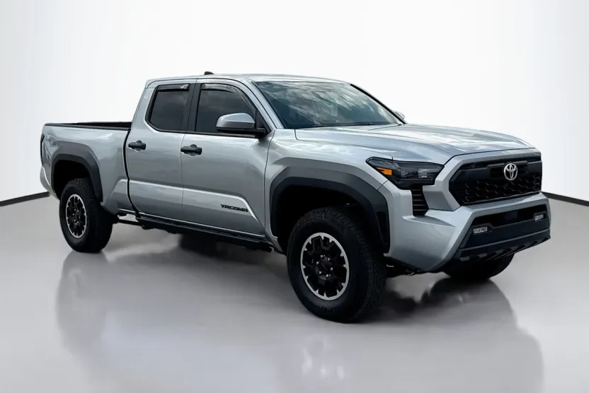 2024 Toyota Tacoma TRD Off-Road Double Cab photo 1