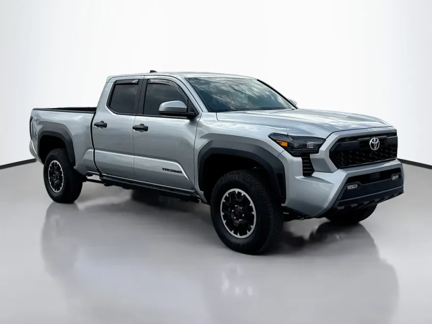 2024 Toyota Tacoma TRD Off-Road Double Cab photo 1