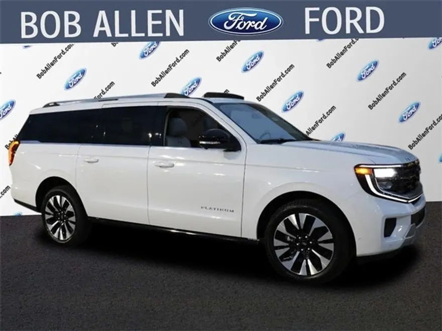 2025 Ford Expedition MAX Platinum photo 1